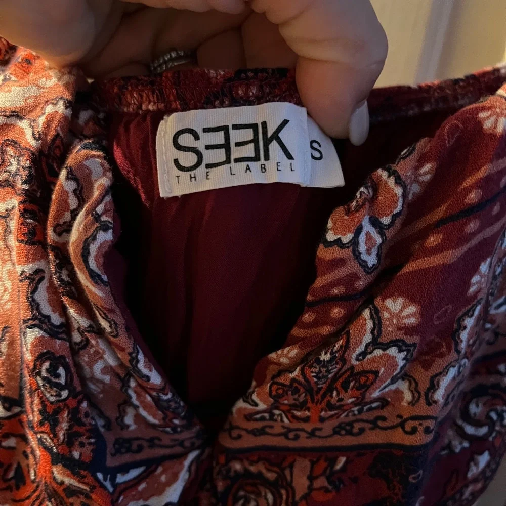 Seek the label romper - Picture 2 of 3